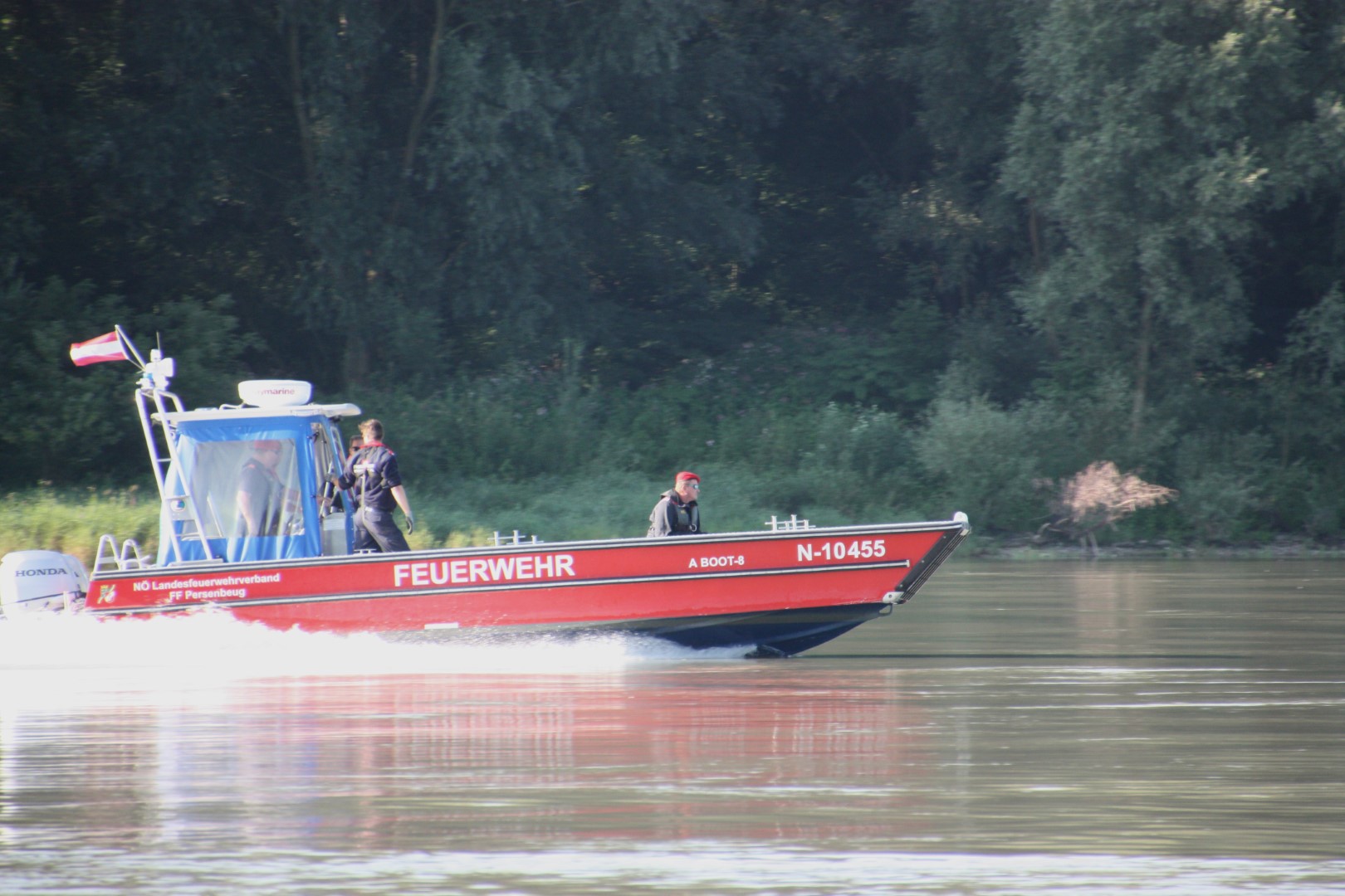 Ausbildungsprüfung-Feuerwehrboote-in-Bronze-11-Groß
